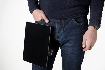 Warum das Dream Pilot Magic Kneeboard perfekt für Flüge bei Turbulenzen ist